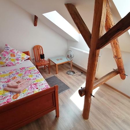 Casa Bunicii Otel Sasca Montană Dış mekan fotoğraf